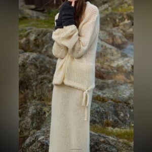 NWT Zara Butter Wool/Alpaca Blend Long Set Sweater and Skirt Size L